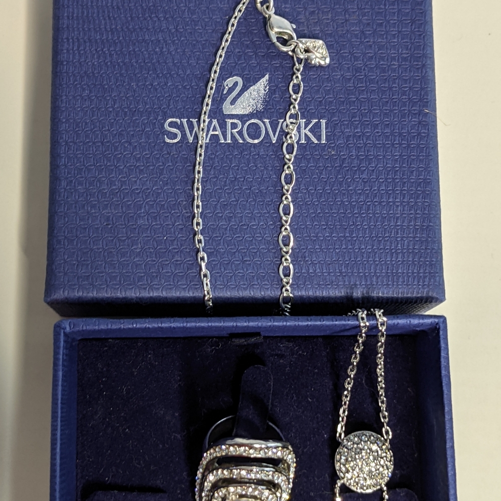 Swarovski Crystal Necklace and Ring Set - Picture 5 of 7
